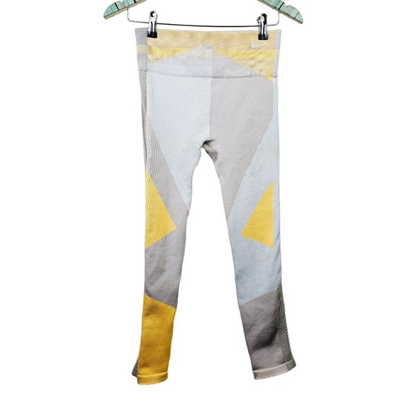 Nike Sculpt Lux Icon Clash 7/8 Training Seamless Yellow/Gray Leggings, Sz M - Picture 3 of 12